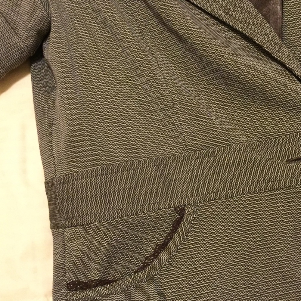 Blazer - Picture 5 of 6